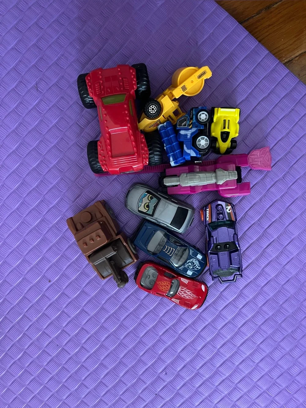 10 Bright Assorted Kids Toy Cars Set in Red, Purple, Yellow, Blue & Brown
